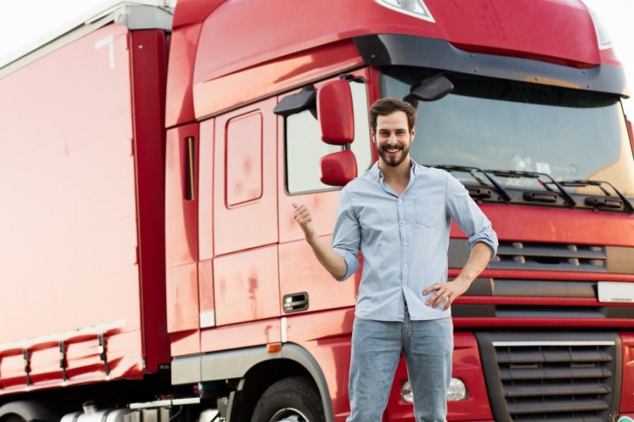 Consejos de mantenimiento para el cliente del taller, autónomo o flota, que busca optimizar el rendimiento de sus camiones