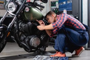 Sabías que también es posible restaurar la eficiencia de las motos de tus clientes con una sencilla operación en el taller
