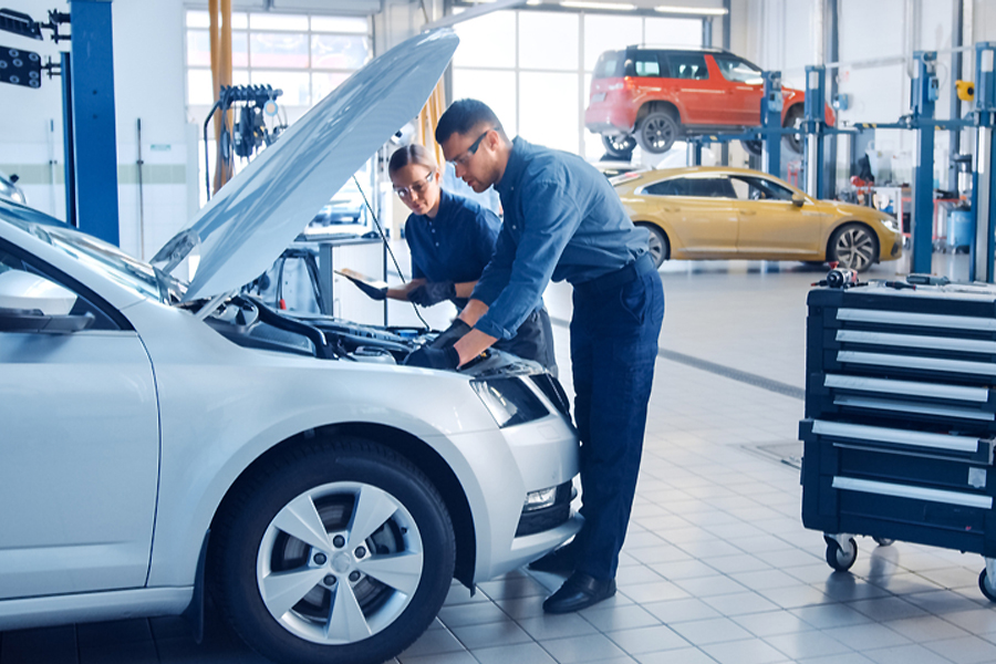 Las herramientas que ayudan al profesional del mantenimiento y reparación de vehículos a mejorar su productividad